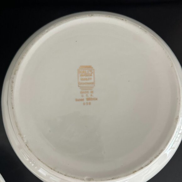 Halls Rose White #658 Casserole stoneware Pot With Lid 1950's - Picture 5 of 7